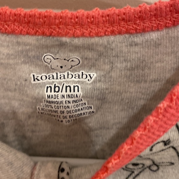 Newborn pajamas giraffe print - Picture 2 of 2